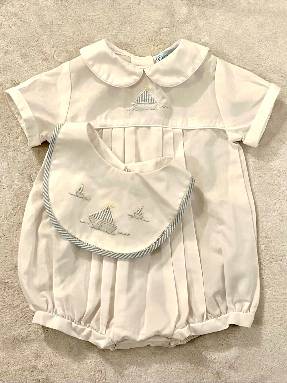 Petit Ami Baby Boy Short-Sleeve Romper & Bib Set White Nautical Sailboat 0-3M